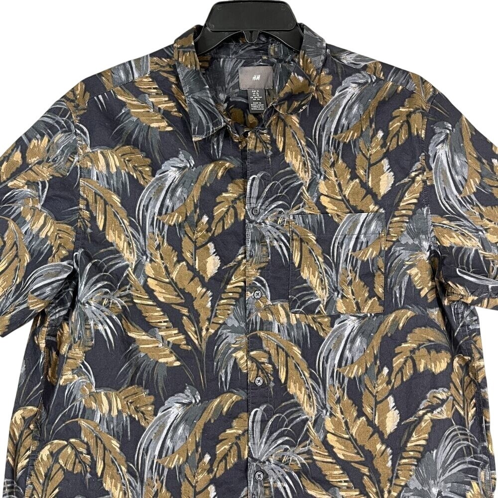 H&M Hawaiian Shirt Men XL Short Sleeve Button Up Camp Resort Vacation Casual